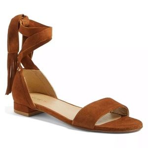 New STUART WEITZMAN
CORBATA SUEDE LACE UP SANDAL